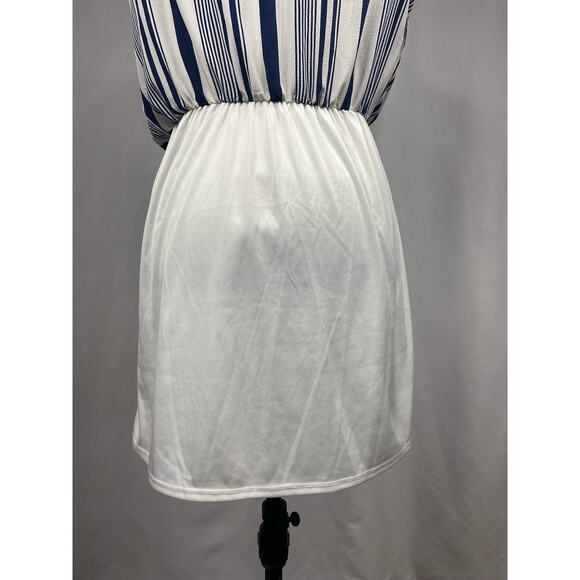 Monteau LA Thin Adjustable Strap Striped Dress Size Medium Color Blue and White - Picture 6 of 8